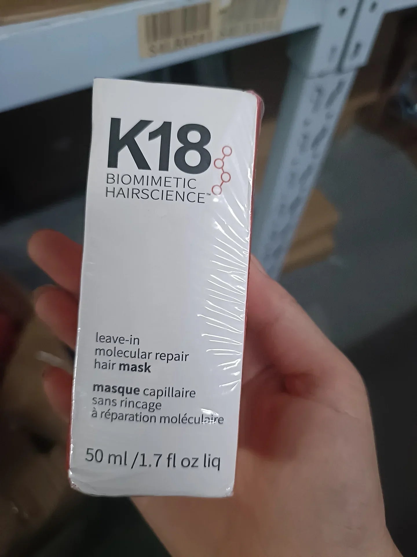 Before and after using K18 Leave-In Molecular Repair Hair Mask.